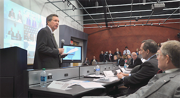 Governor Kasich launches OARnet's 100 Gbps network in December 2012.